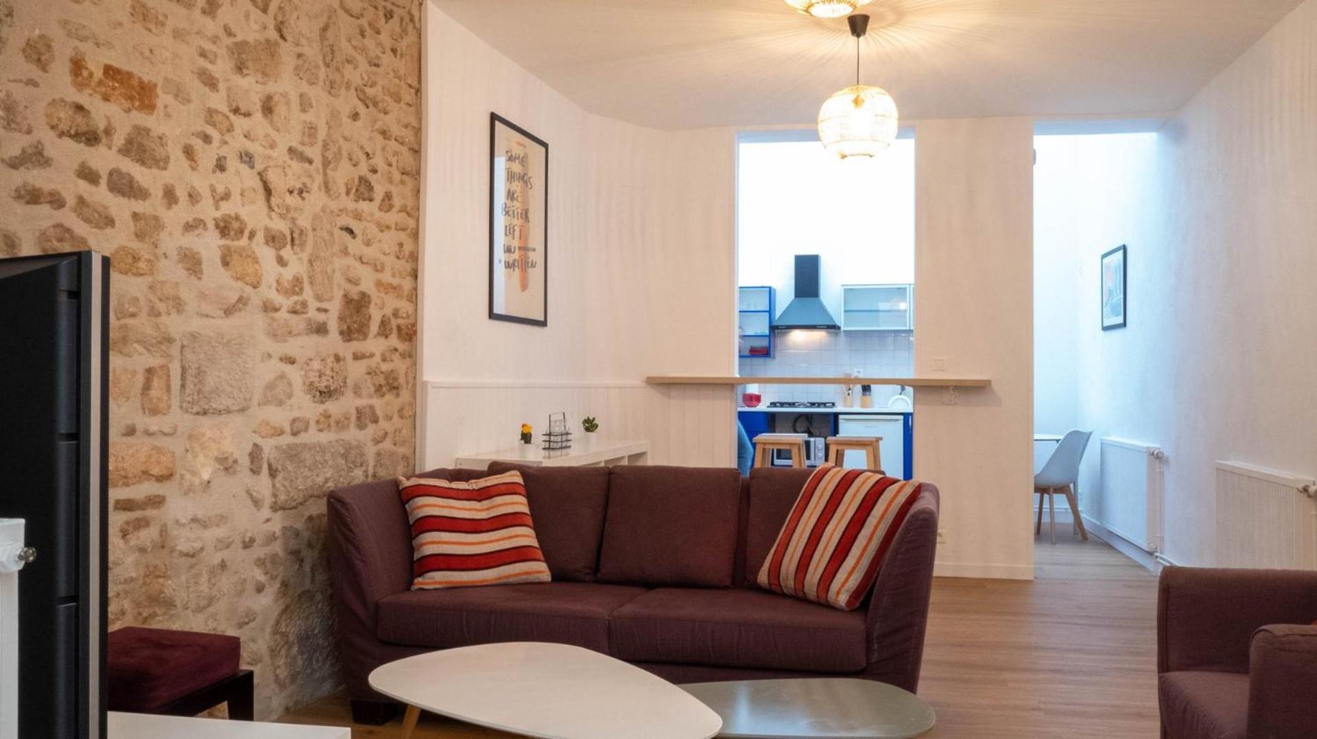 Апартаменти Le Puit De Lumiere - Comfortable T3 In Poitiers! Екстер'єр фото